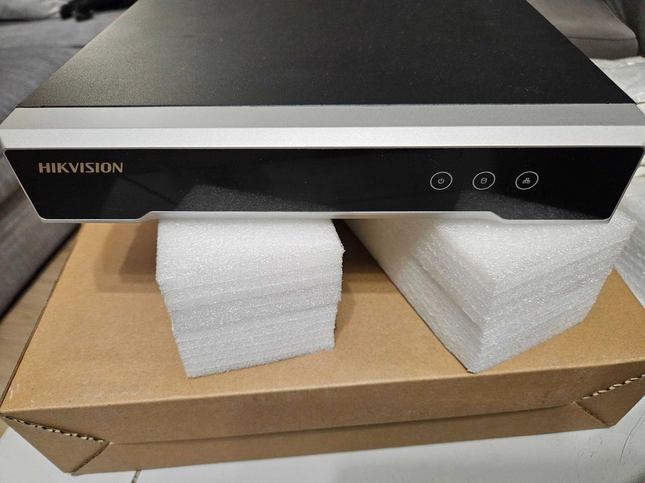 KAMERY monitoringu HIKVISION zestaw 4-chanel HD