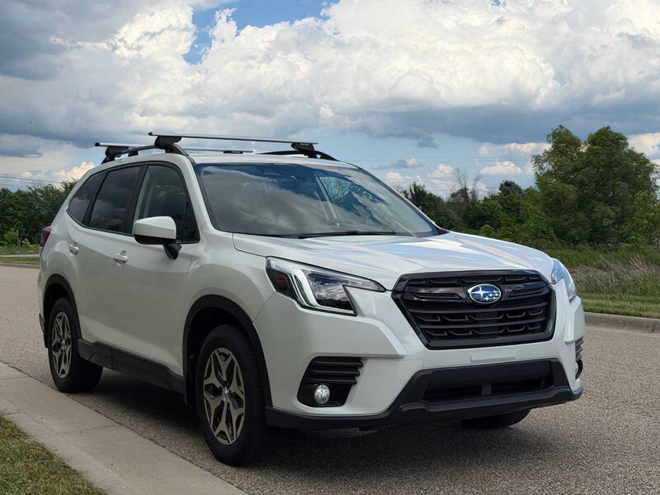 Subaru Forester Premium      2022