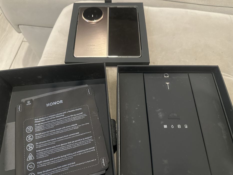 Honor magic v5 foldable dobravel super fino comprei por 2000€