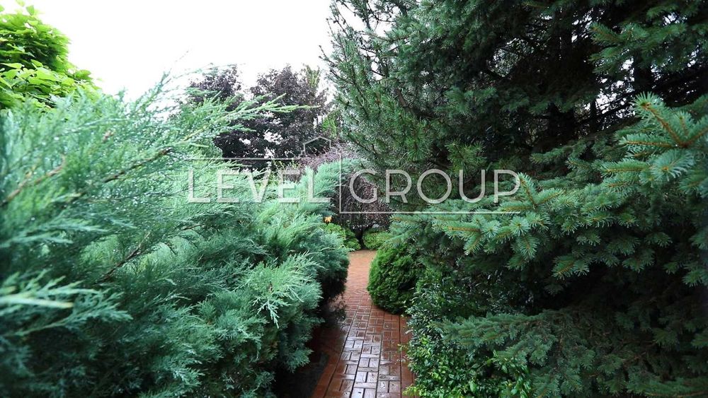 Дизайнерський будинок 586 м2 Гатне Крюковщина