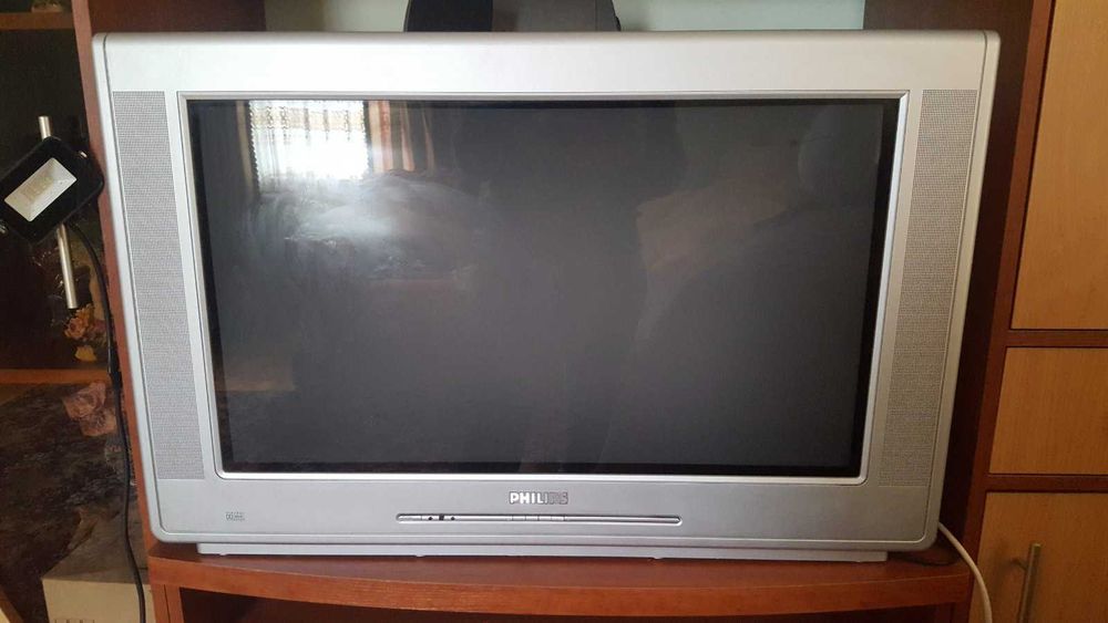 Телевізор Philips модель 32PW8720/12 32 дюйми екран 67-38