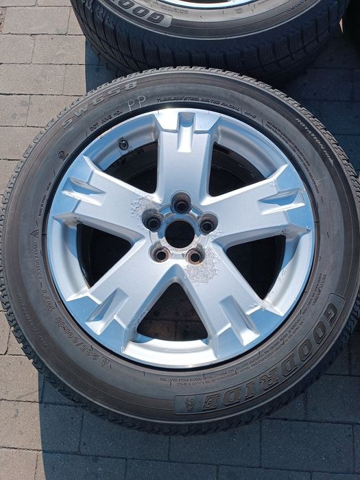 Komplet kół Toyota RAV4 5x114.3 ET45 18"