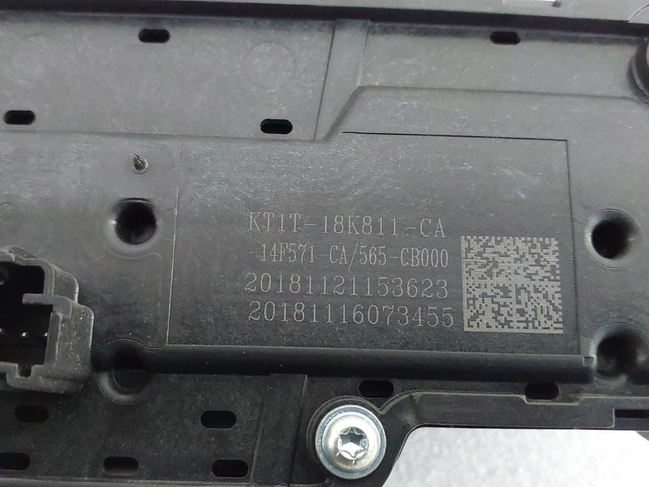 Comando do rádio FORD Transit Connect II (V408)