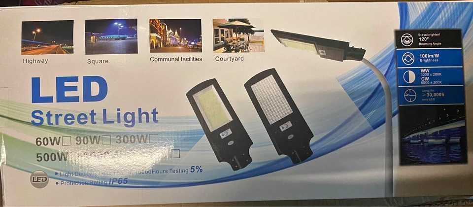 Holofote Led com bateria e painel solar