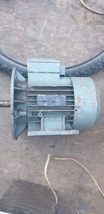 Silnik elektryczny