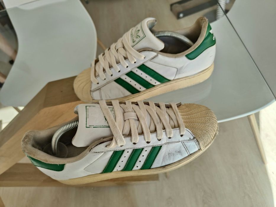 Dois pares de sapatilhas usadas, adidas, lacoste 41