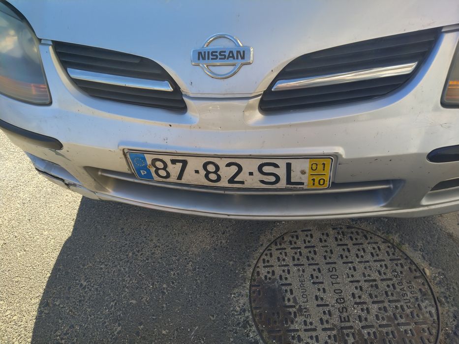 Vendo Nissan Tino 1.8