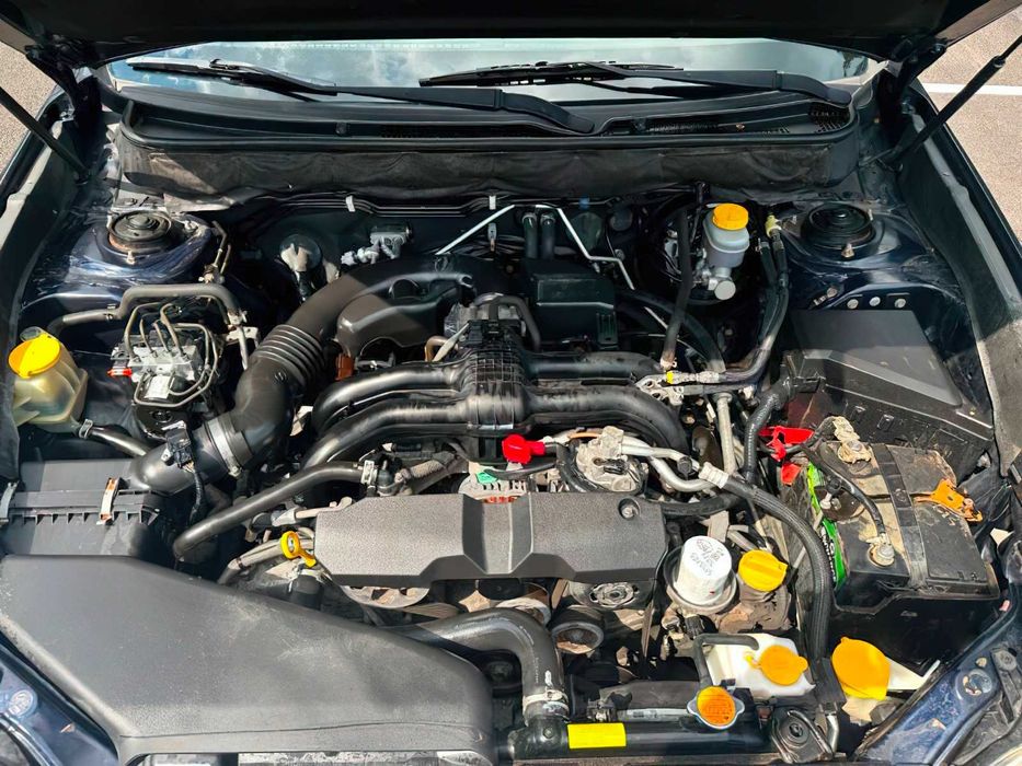 Subaru Outback 2.5i Limited      2013