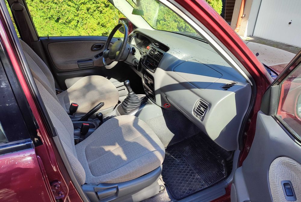 Suzuki Grand Vitara 2.5-V6