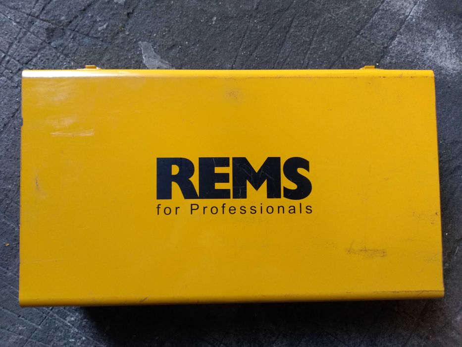 Zaciskarka rems + 3 szczęki, cęgi