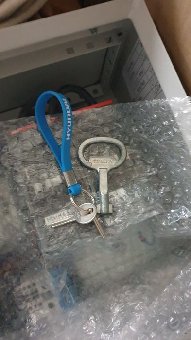 Продам Hyundai 6,0 кВт, однофазний DHY8000SELR & ATS (авто запуск)