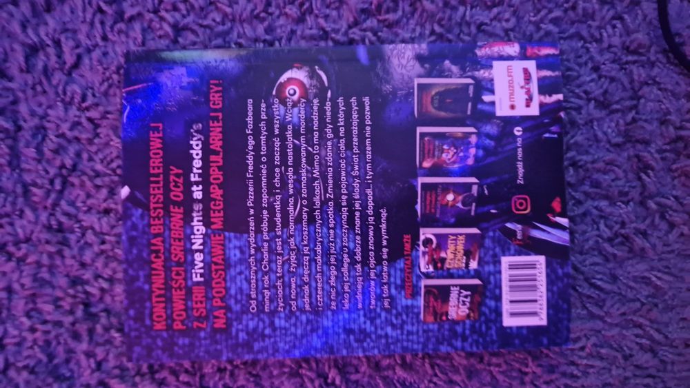 Książka fnaf zwyrodniali