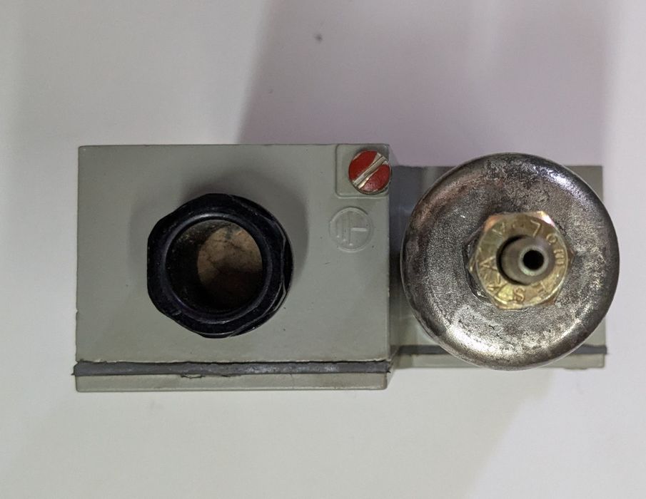 Датчик реле тиску 612.51 Typ Mertik