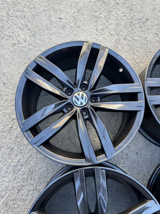 Диски 5*112R18 Volkswagen R-line passat,Golf