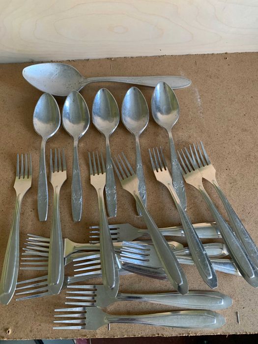 Ложки и вилки (алюминиевые)