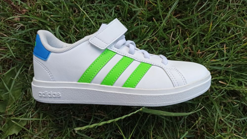 Adidasy białe r. 32