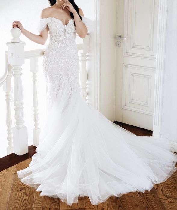 Сукня весільна розкішна, фасон рибка