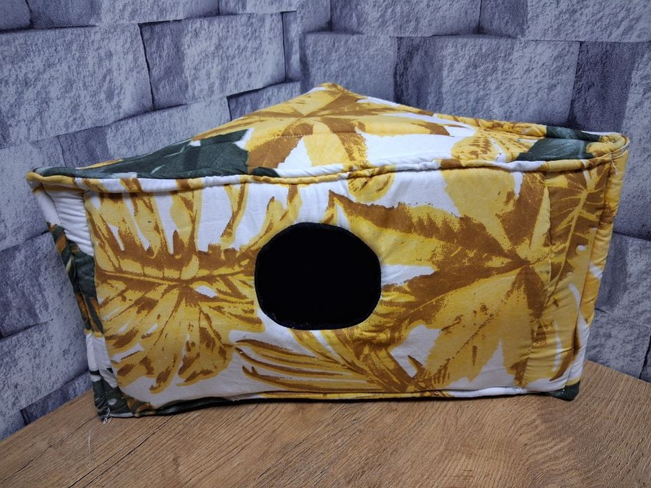 Nowy duży domek trójkątny gryzoni – 2 klasa, miękki, materiałowy, komf