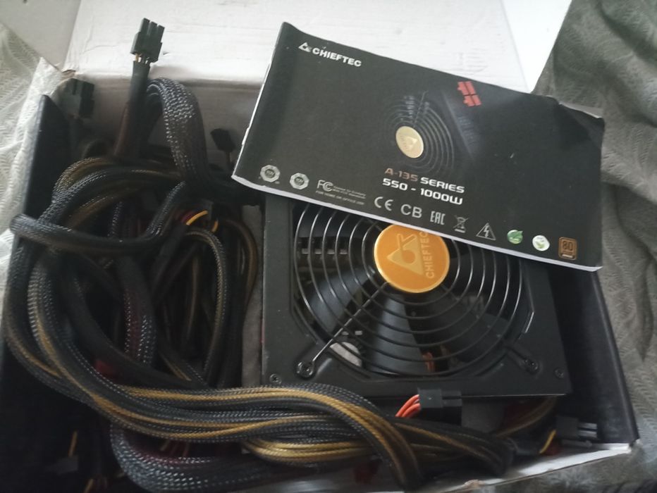 1000w CHIEFTEC блок питания