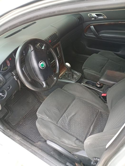 Шкода суперб 1.8 газ/бензин