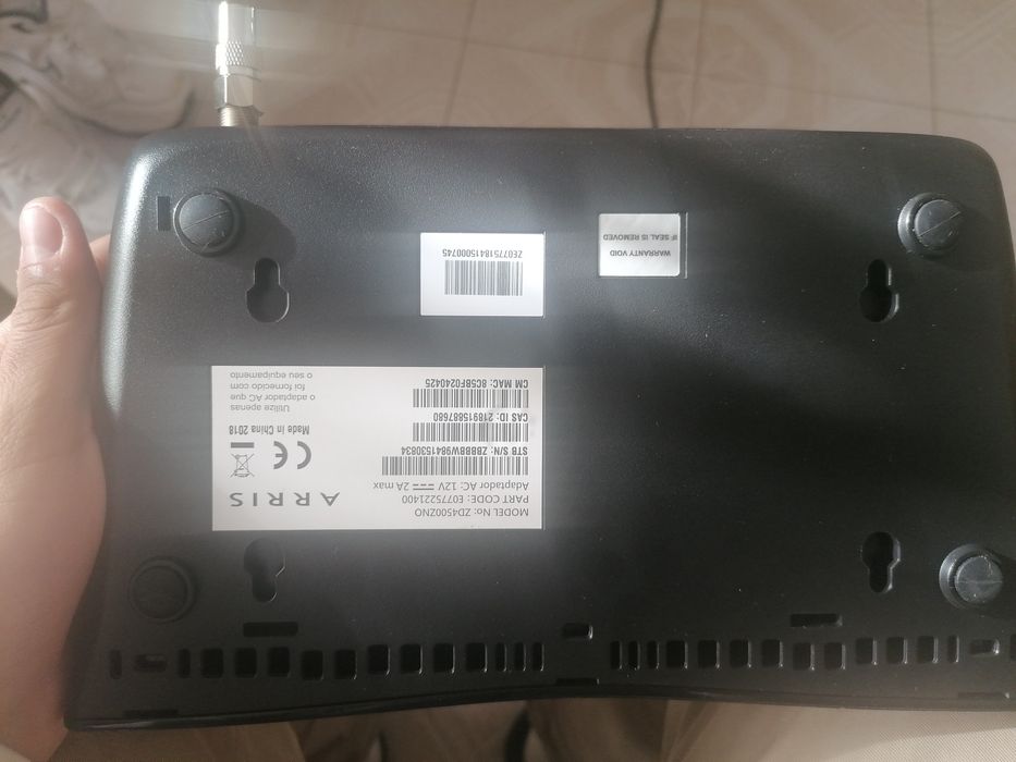 Box android NOS a funcionar perfeitamente tem 2 comandos