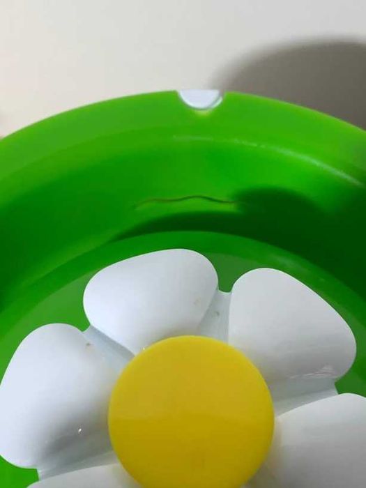 Поїлка-фонтан для котів Catit Квітка пластик 3 л мінімальні пошкодж.