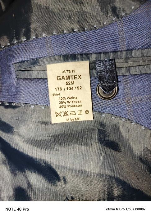 Garnitur marynarka i spodnie