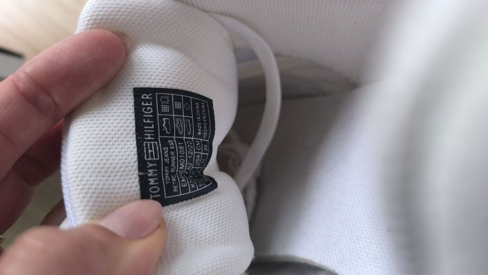 Sneakersy 44 tommy jeans nowe bez metki