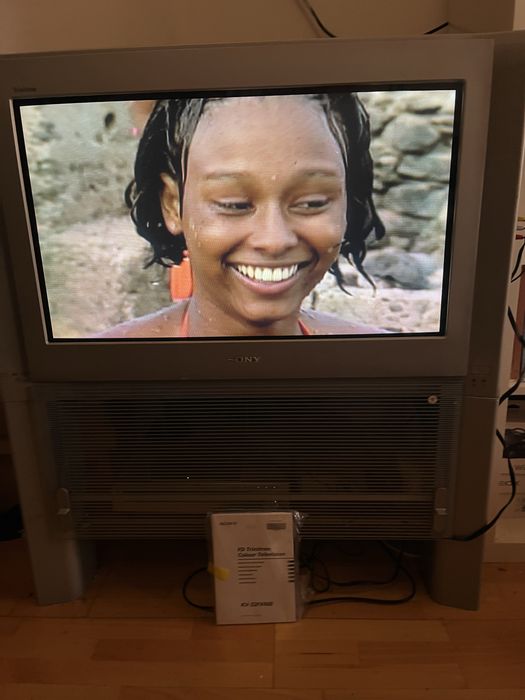TV Sony Trinitron