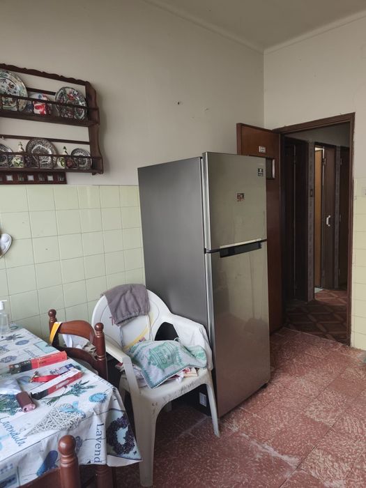 Apartamento duas assoalhadas no Lavradio