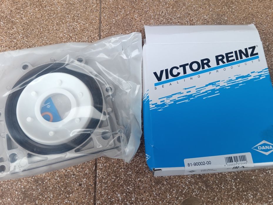 Сальник колінвалу задній mercedes sprinter c-class om611 om646 ом612