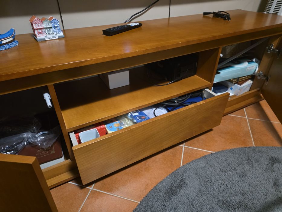 Móvel Televisão  Madeira