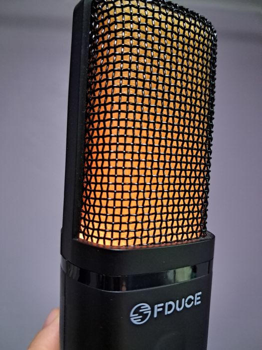 Топовий ігровий мікрофон FDUCE з RGB підсвіткою / Студійний USB мікрофон для стримів та ігор