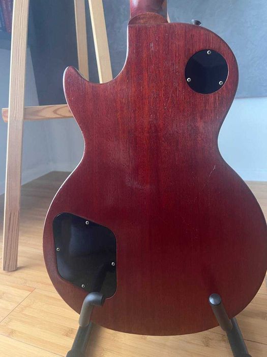 Gibson Les Paul Standard Faded 2005 року