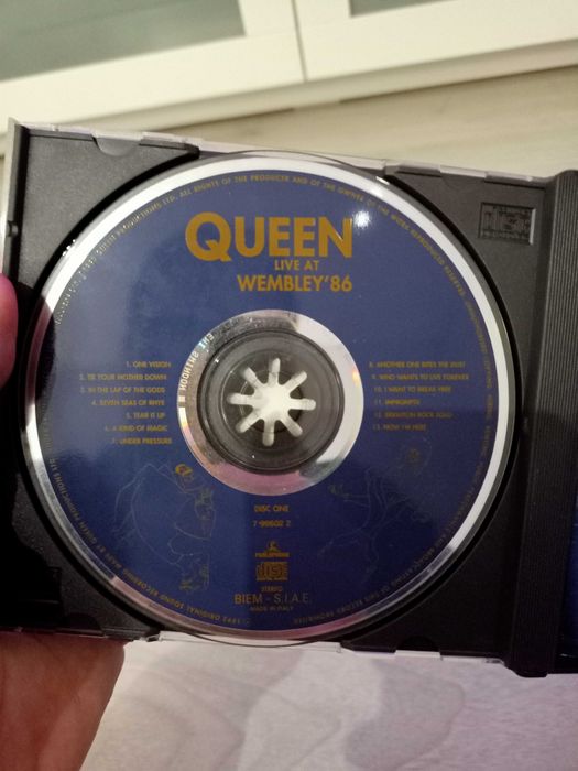 CD Duplo Queen - Live at Wembley '86