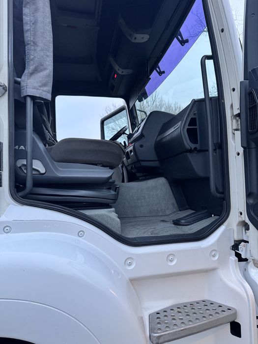 Man TGA кран-маніпулятор