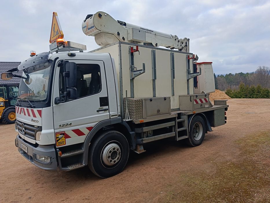 Mercedes Benz 1224 podnośnik koszowy zwyżka sprowadzony