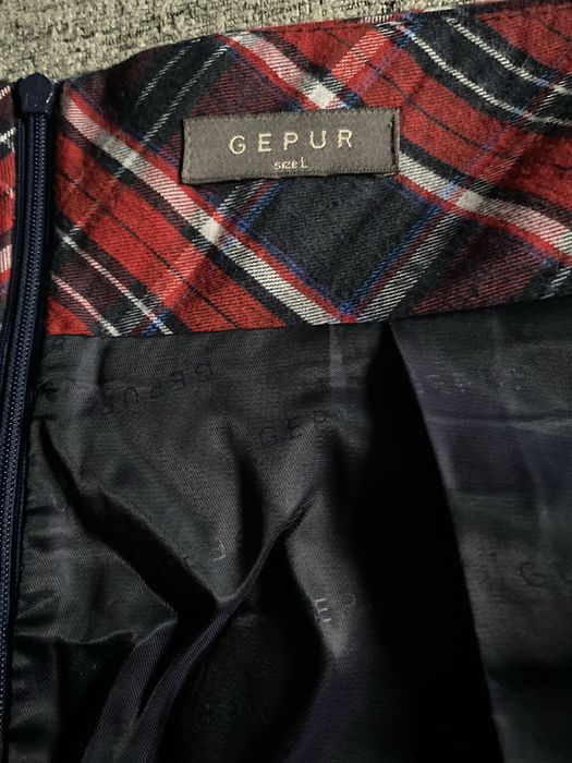 Продам юбку фирменную