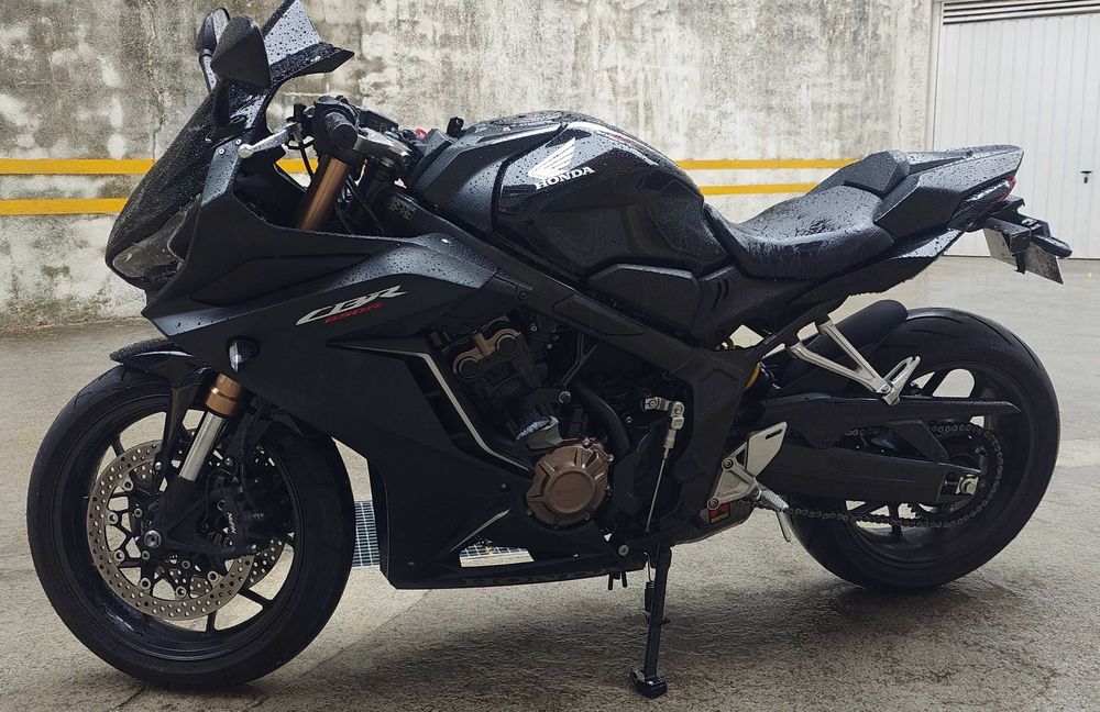 Honda CBR650R Full Extras