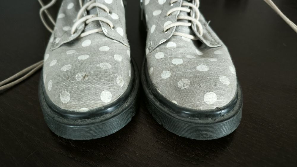 Sznurowane buty glany,jak Martensy, r.39