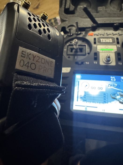Fpv комплект ( skyzone040pro,tx16s)