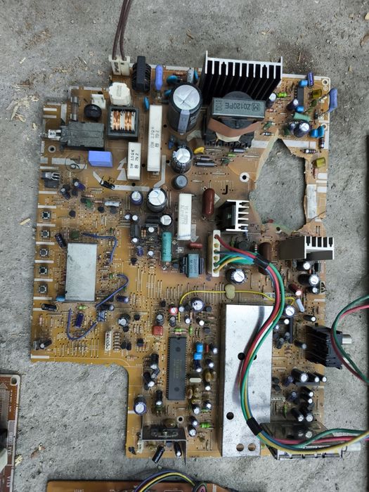 платы старых телевизоров