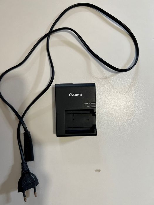 Canon EOS 4000 D