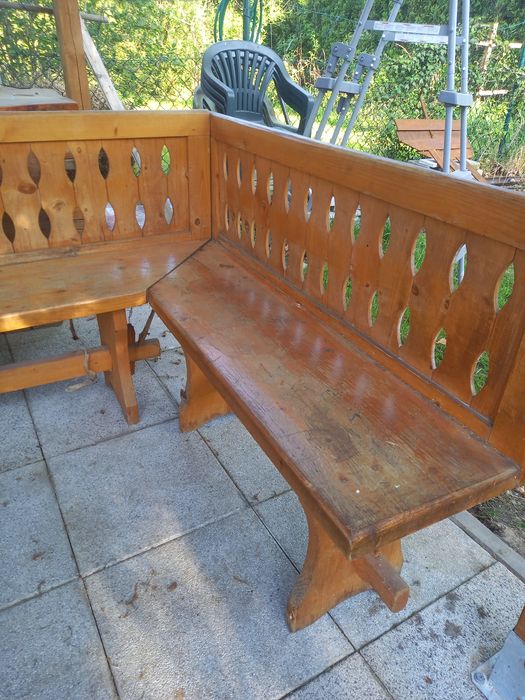 Meble ogrodowe drewniane