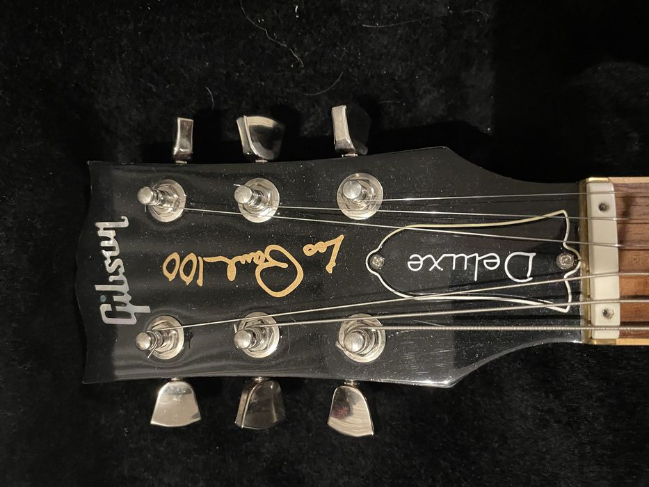 Gibson les paul deluxe 100 an.