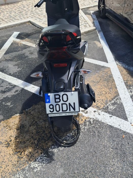 Scooter Aprilia SR 125