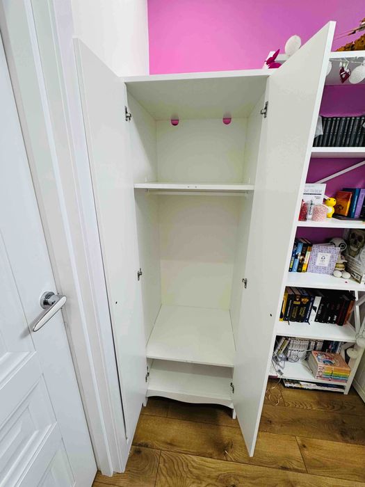 Набір з трьох шаф в дитячу кімнату