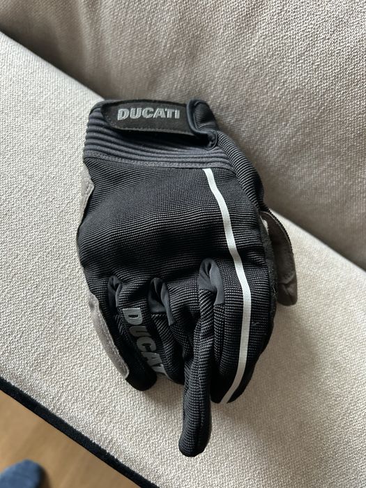 Luvas moto ducati