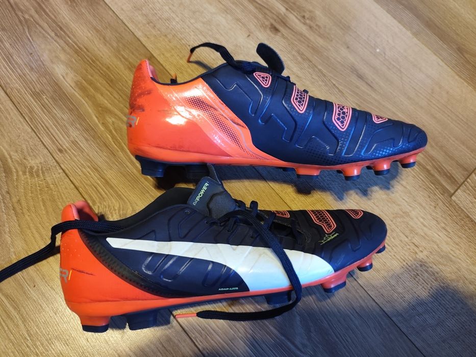 Korki piłkarskie Puma evoPower . 44