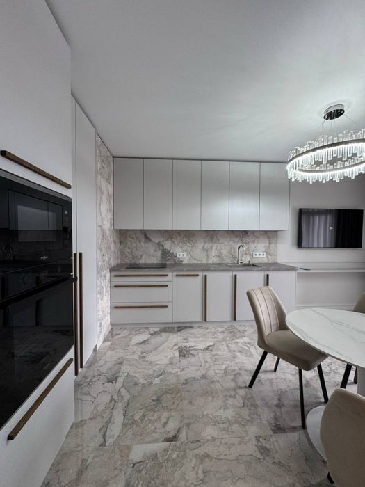 Продаж 2к квартири в Боздоші